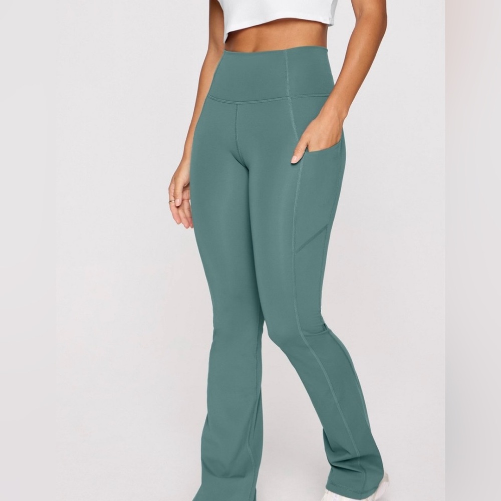 yitty flare yoga pants